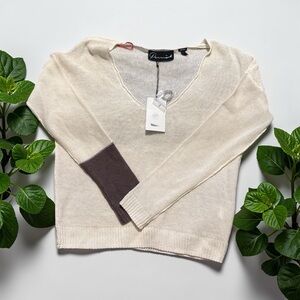 Parrish NWT Cream Linen Lightweight V Neck Sweater Small